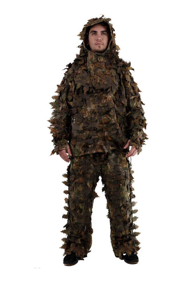Ghillie clothing suit hi-res stock photography and images - Alamy